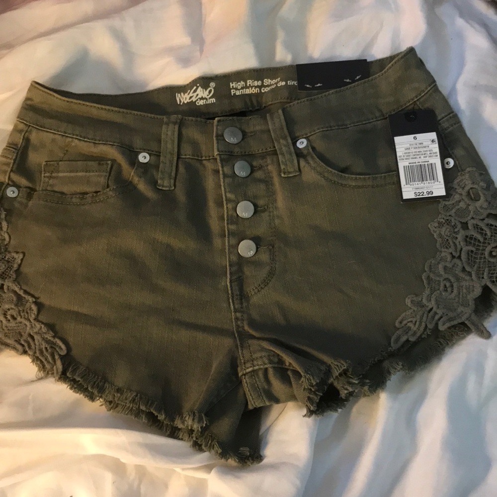 High rise shorts NWT
